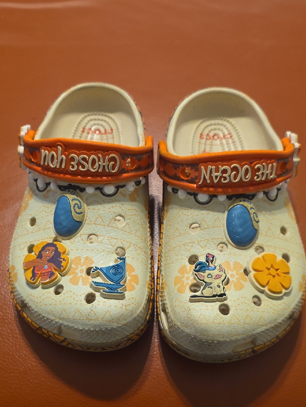 CROCS Kids Ocean Charm Clogs - Orange & Cream